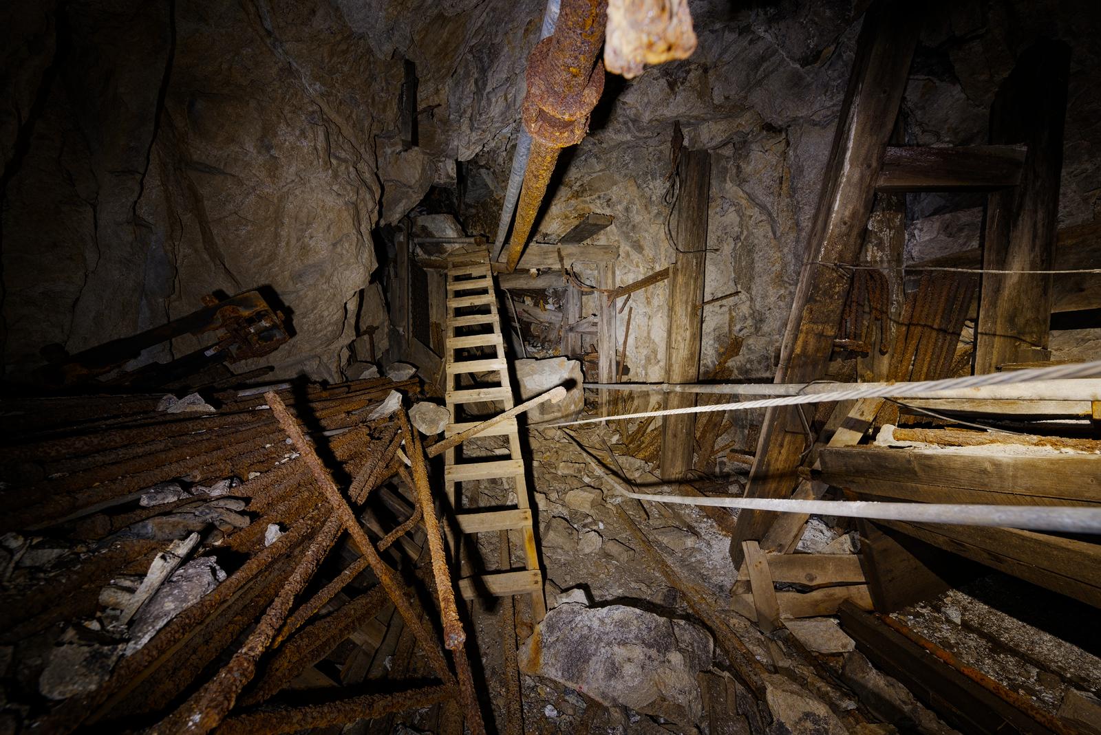 Gold Mine Gangway Gold Mine Gangway